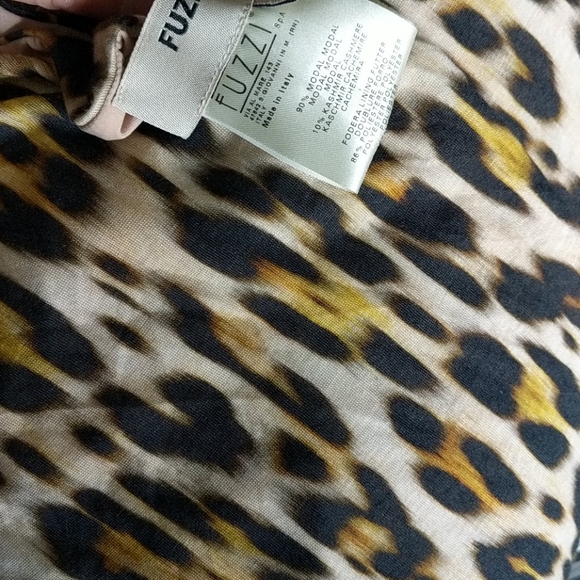 Fuzzi made in Italy designer leopard dress - Picture 4 of 4